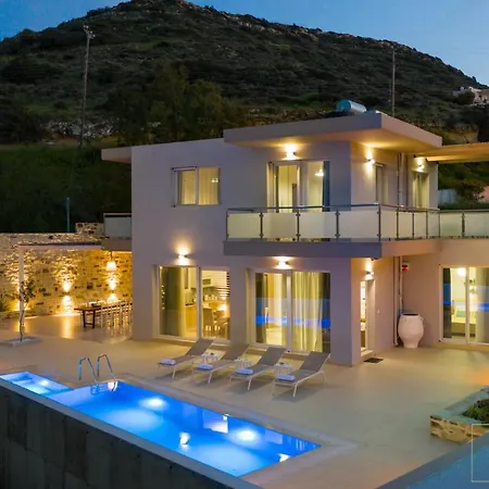 Villa Eurycleia - Akti Homes *