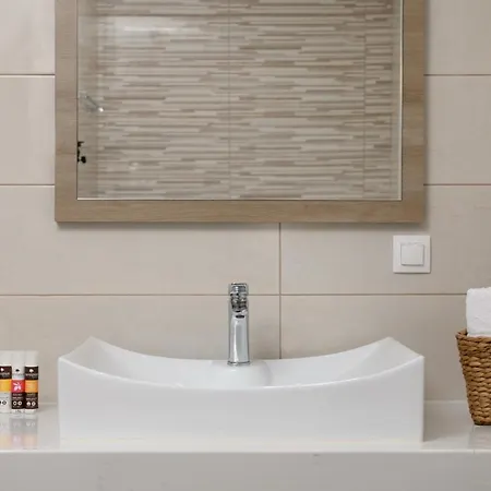 Eurycleia - Akti Homes Villa *