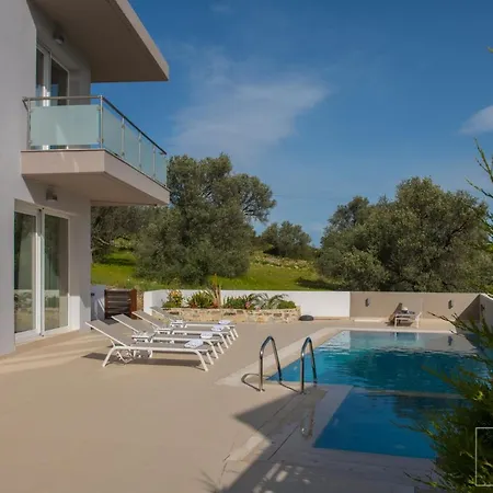 Eurycleia - Akti Homes * Pitsidia