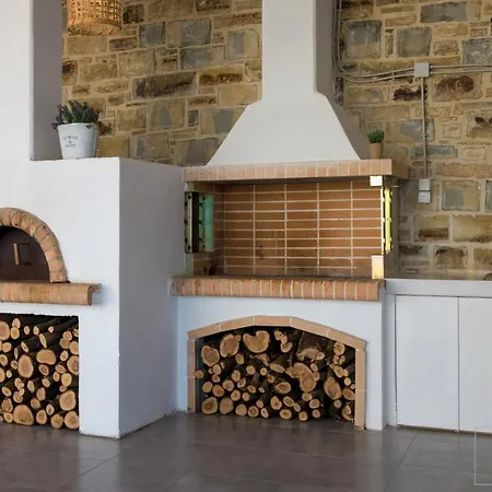 Villa Eurycleia - Akti Homes *