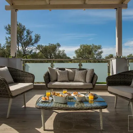 Eurycleia - Akti Homes Villa