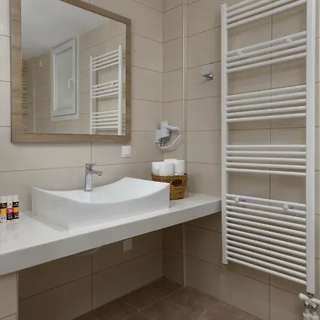 Eurycleia - Akti Homes Villa Pitsidia